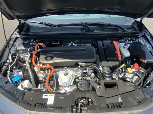 Certified 2025 Honda Accord Touring image 37