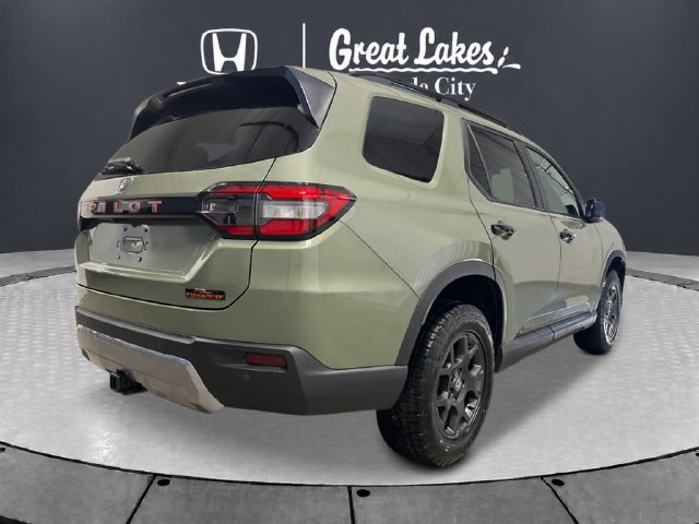 New 2026 Honda Pilot TrailSport image 7