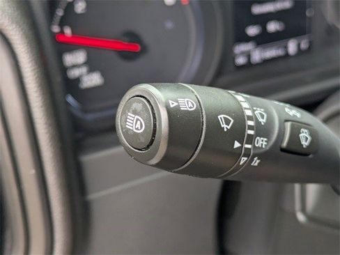 Certified 2023 Chevrolet Silverado 1500 Custom image 26