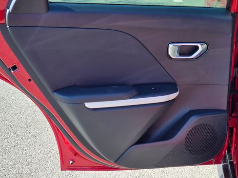 New 2025 Kia K4 GT-Line image 24