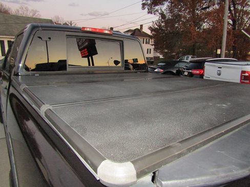 Used 2014 Nissan Titan PRO-4X image 10