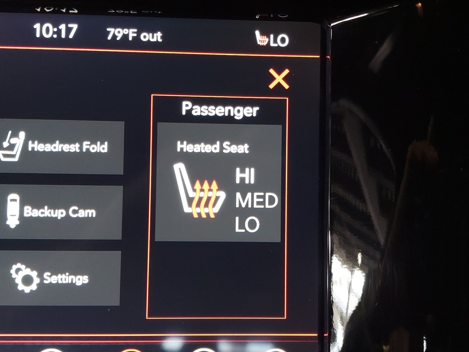 Used 2024 Dodge Durango SXT w/ 3rd Row Seating Group RWD image 25