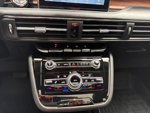 Certified 2022 Lincoln Corsair Reserve w/ Elements Package AWD/4WD image 20