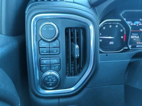 Used 2022 GMC Sierra 1500 Denali AWD/4WD image 31