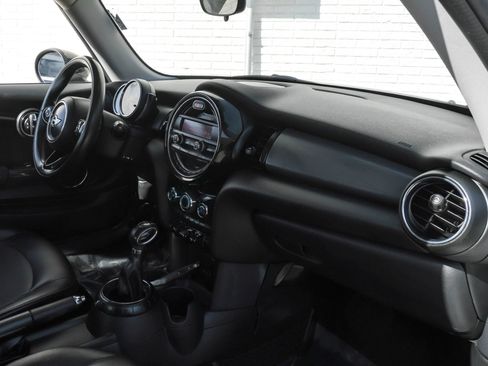Used 2014 MINI Cooper 2-Door Hardtop image 11