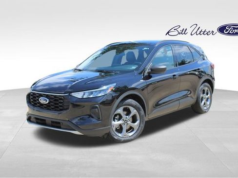 Used 2025 Ford Escape ST-Line FWD image 1