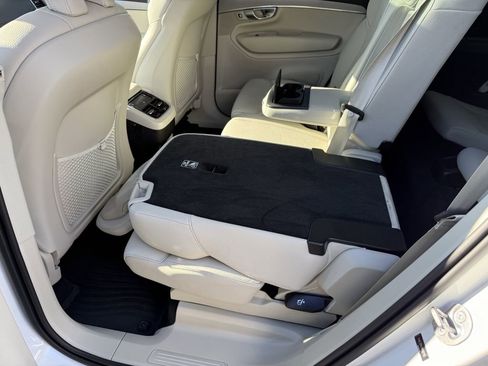 Certified 2024 Volvo XC90 B5 Core w/ Protection Package Premier image 22