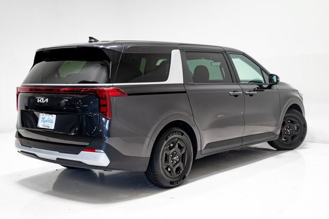 Certified 2025 Kia Carnival FWD image 28