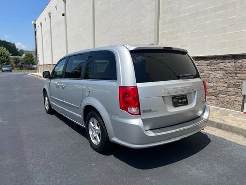 Used 2012 Dodge Grand Caravan Crew image 25