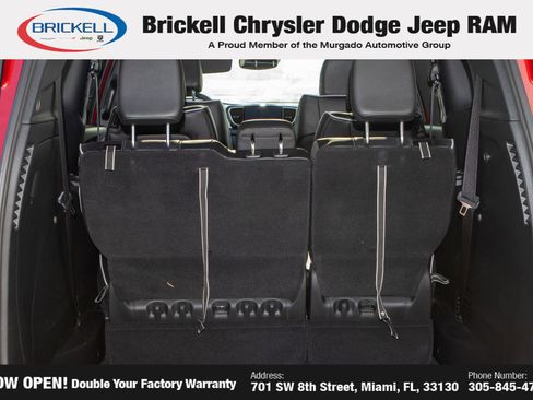 New 2026 Chrysler Pacifica Limited w/ S Appearance Package image 9