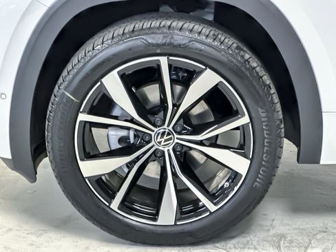 New 2026 Volkswagen Atlas SEL Premium R-Line image 26