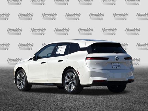 Used 2026 BMW iX xDrive45 image 7
