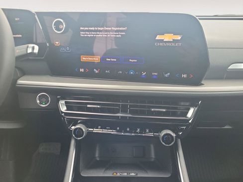 New 2026 Chevrolet Traverse LT w/ LPO, Floor Liner Package image 14