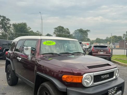 Used 2007 Toyota FJ Cruiser 4WD image 6