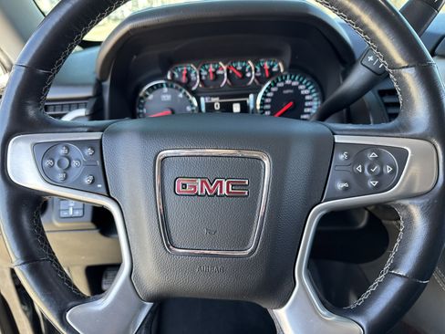 Used 2020 GMC Yukon SLT w/ Open Road Package image 14