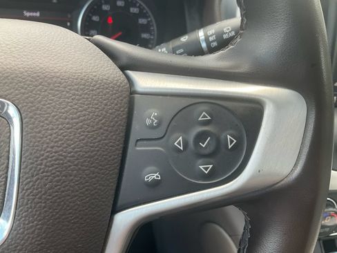 Used 2023 GMC Acadia SLT AWD/4WD image 22