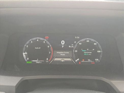 Certified 2025 Toyota 4Runner 4WD image 9