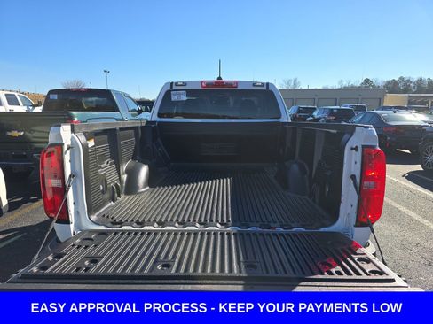 Used 2021 Chevrolet Colorado LT w/ Fleet Safety Package image 7