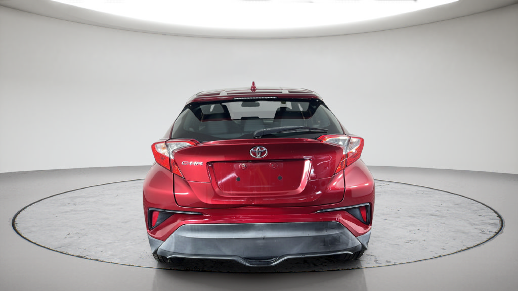Used 2019 Toyota C-HR LE FWD image 9