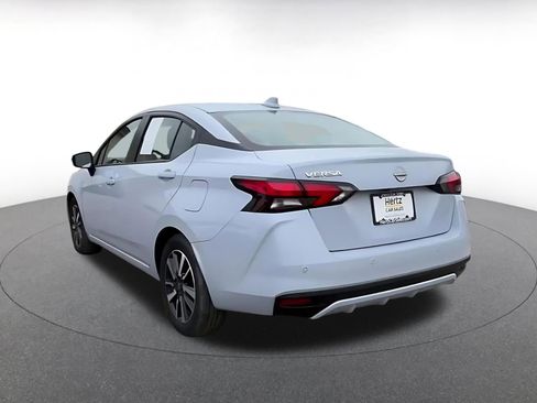 Used 2025 Nissan Versa SV image 11