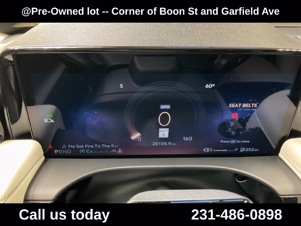 Used 2025 Lincoln Aviator Reserve w/ Equipment Group 201A AWD/4WD image 21