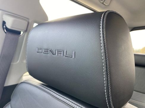 Used 2016 GMC Sierra 1500 Denali w/ Enhanced Driver Alert Package image 36