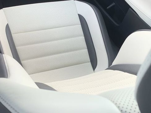 Used 2023 Lexus IS 500 RWD image 33