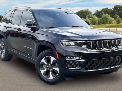 Used 2022 Jeep Grand Cherokee Limited 4xe AWD/4WD image 2