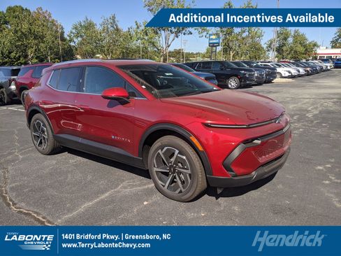 New 2026 Chevrolet Equinox EV LT image 1