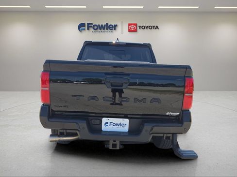 New 2026 Toyota Tacoma TRD Sport w/ TRD Sport Premium Package AWD/4WD image 6
