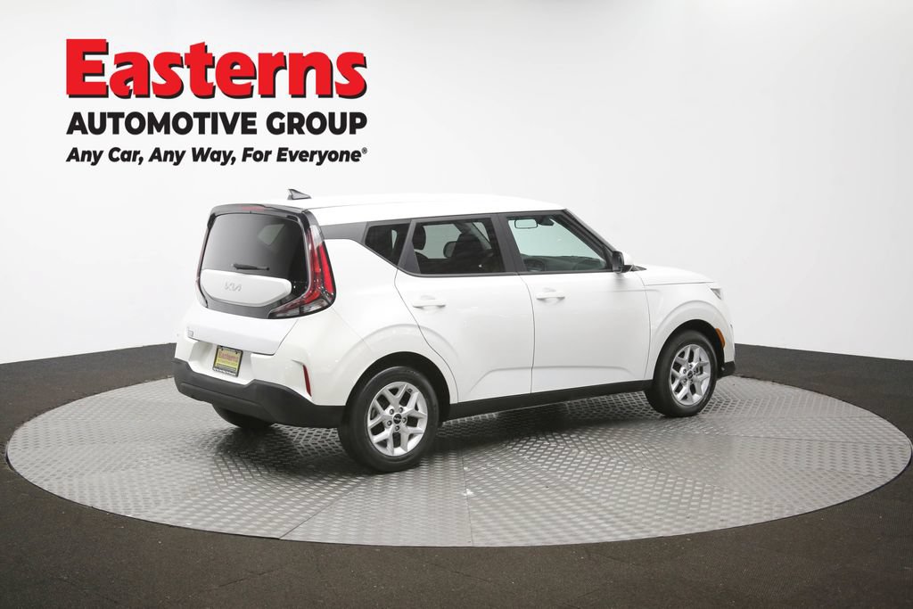 Used 2024 Kia Soul LX w/ Option Group 015 FWD image 42