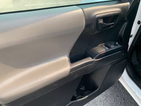Used 2021 Toyota Tacoma SR RWD image 21