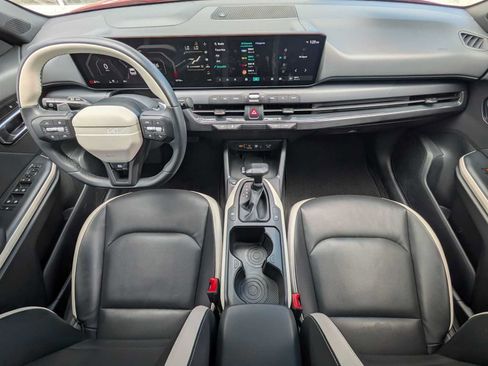 Used 2025 Kia K4 GT-Line w/ GT-Line Premium Package FWD image 30