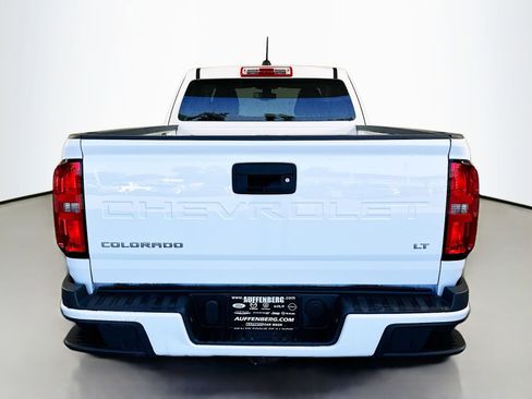 Used 2022 Chevrolet Colorado LT RWD image 6