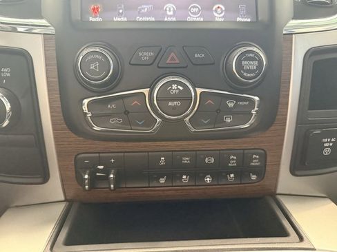 Used 2016 RAM 2500 Laramie w/ Protection Group image 26