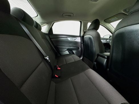 Used 2024 Kia Forte LX image 25