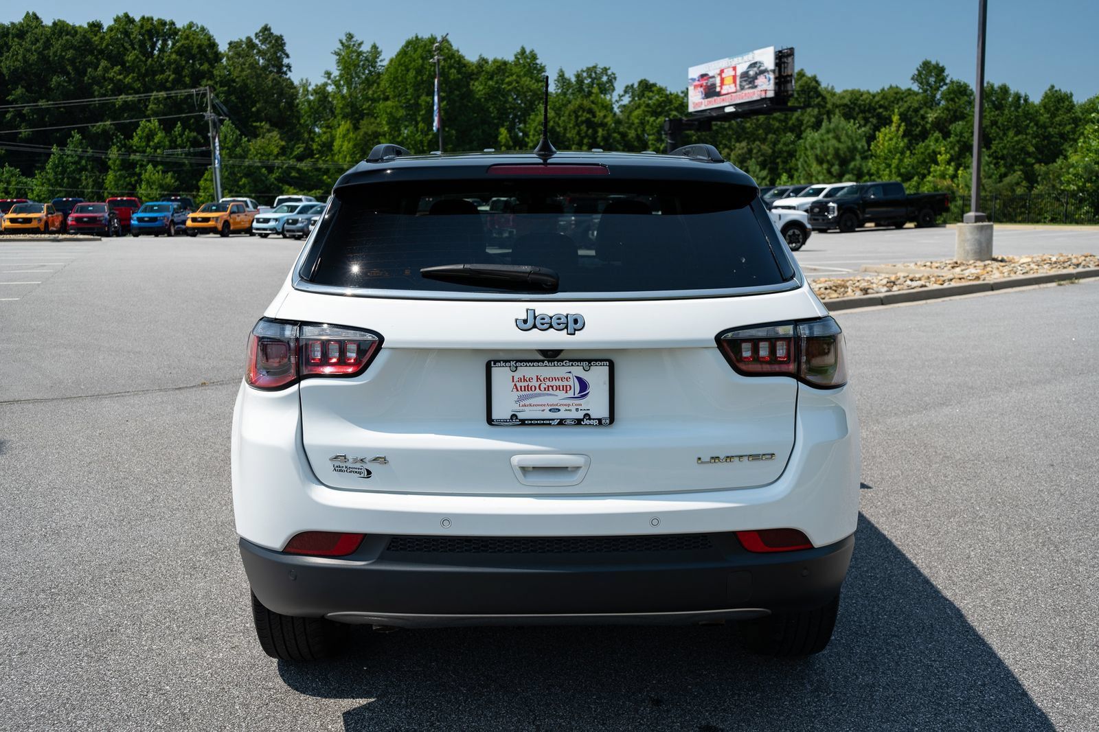 Used 2024 Jeep Compass Limited AWD/4WD image 8