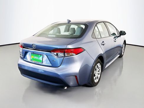Used 2025 Toyota Corolla LE image 10