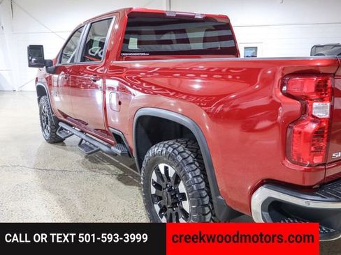 Used 2020 Chevrolet Silverado 2500 LT w/ Texas Edition image 19