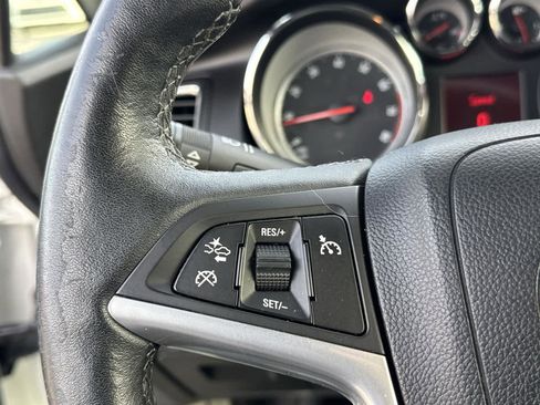 Used 2016 Buick Cascada Premium image 17