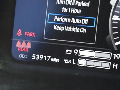 Used 2022 Toyota Tundra Platinum w/ Advanced Package AWD/4WD image 33