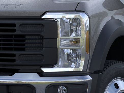 New 2026 Ford F450 XL w/ XL Driver Assist Package AWD/4WD image 18