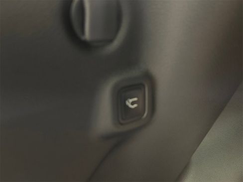 New 2025 Jeep Compass Latitude w/ Convenience Group image 34