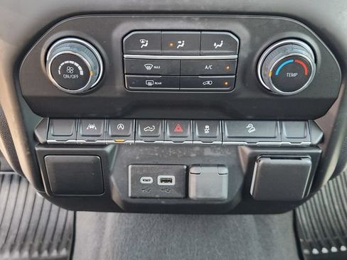 Used 2024 Chevrolet Silverado 1500 Custom Trail Boss AWD/4WD image 18