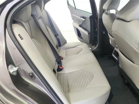 Used 2023 Toyota Camry SE FWD image 37
