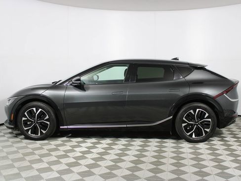 Used 2023 Kia EV6 Wind image 31