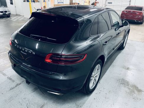 Used 2017 Porsche Macan AWD/4WD image 11