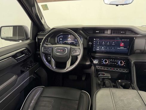 Certified 2024 GMC Sierra 1500 AT4X w/ AT4X AEV Edition AWD/4WD image 22