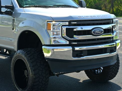Used 2020 Ford F250 XL w/ STX Appearance Package image 30