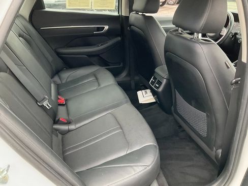 Used 2022 Hyundai Sonata Limited image 18